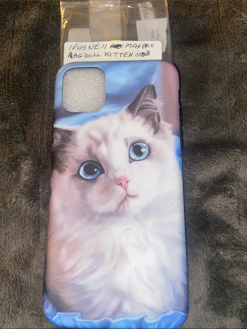 iPhone 11 Max pro Cat Phone Case - Blue & Pink Ragdoll Kitten Design